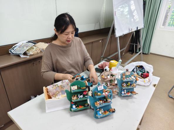 創藝黏土玩花漾休閒證照班