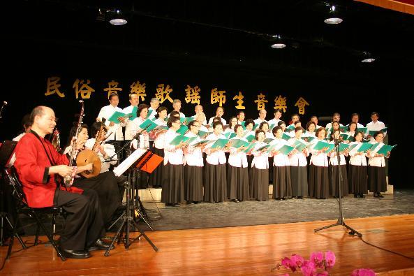 231 民俗音樂歌謠進階班-胡琴、月琴輕鬆學(吳榮燦 林麗華)圖片